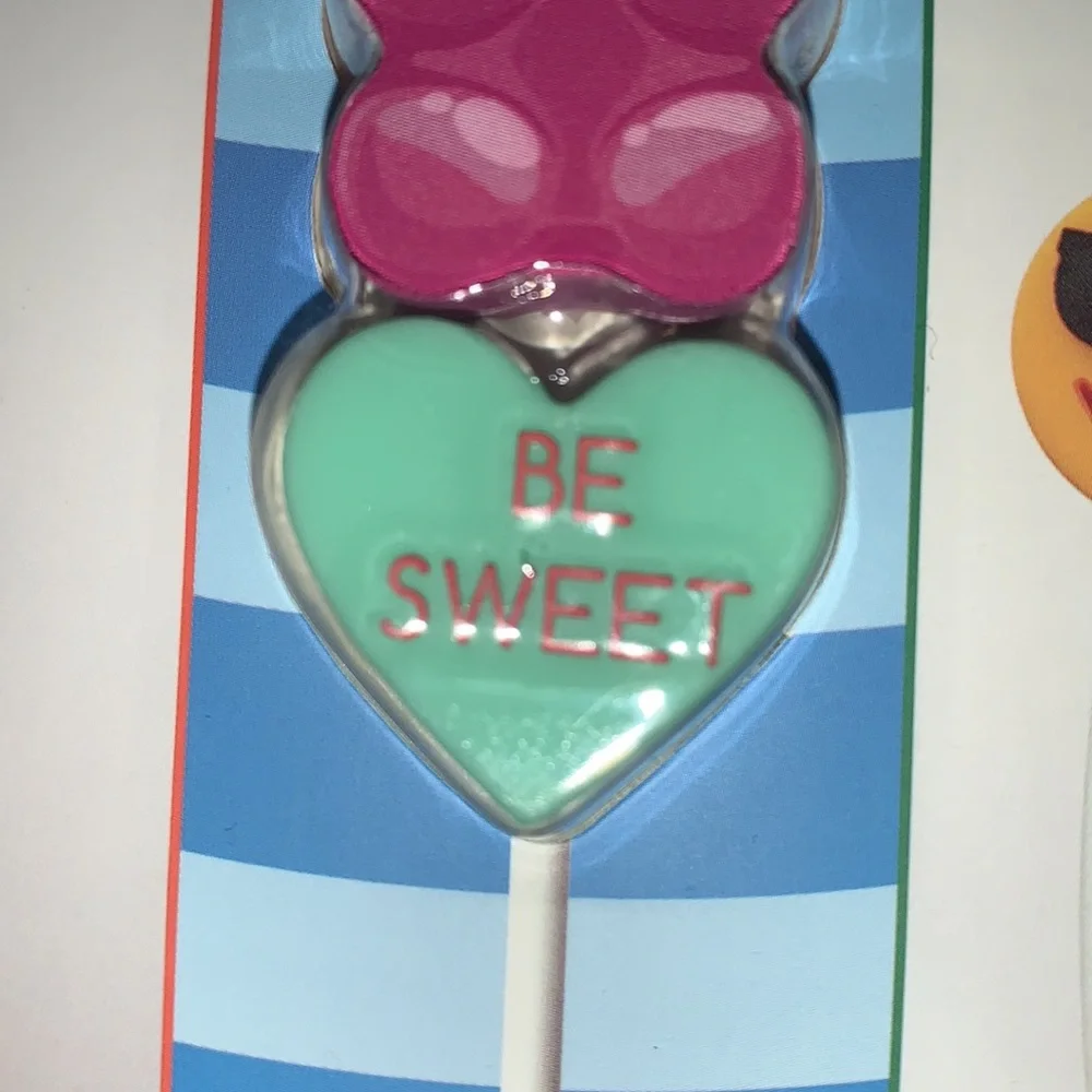 ijoy NWT Cable Byte Protector Purple Bear Be Mine Heart